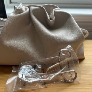 NWT Revitalash Eyelash Curler + Vegan Leather Cosmetic Bag